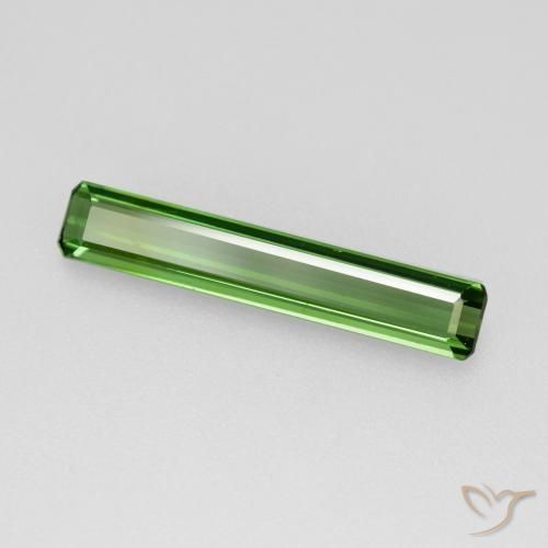 1.20ct 자연스러운 미디엄 그린 전기석, 에메랄드 컷, VVS-VS