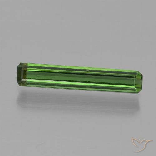 0.98ct 자연스러운 딥그린 전기석, 에메랄드 컷, VVS