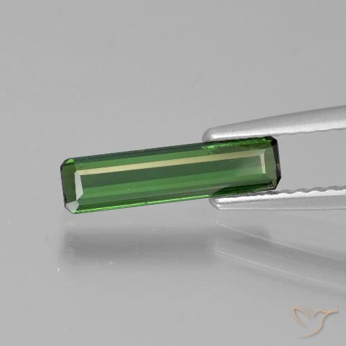 0.77ct 자연스러운 포레스트 그린 전기석, 에메랄드 컷, VVS-VS