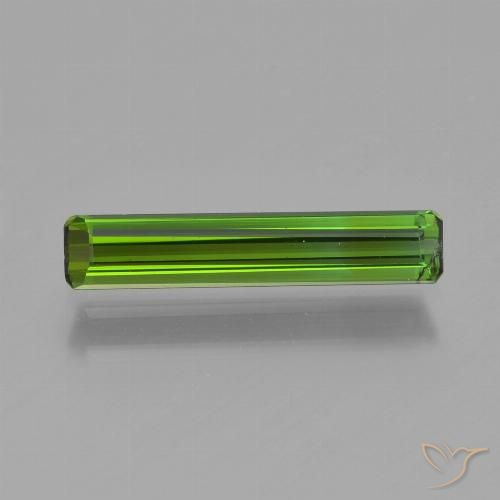 0.88ct 자연스러운 미디엄 그린 전기석, 에메랄드 컷, VS