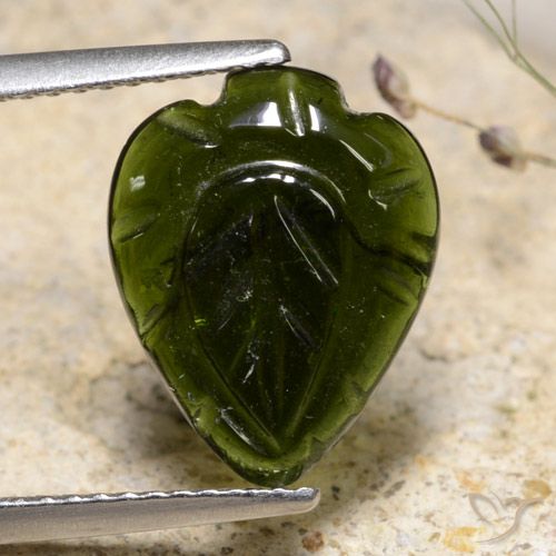 2.71ct 자연스러운 딥그린 전기석, 팬시한, 투명한