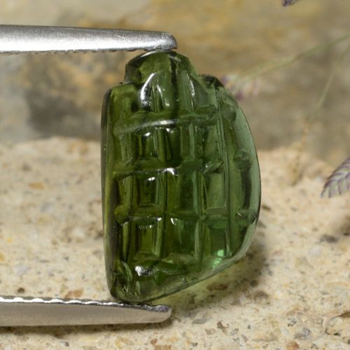 2.43ct 자연스러운 포레스트 그린 전기석, 팬시한, 투명한