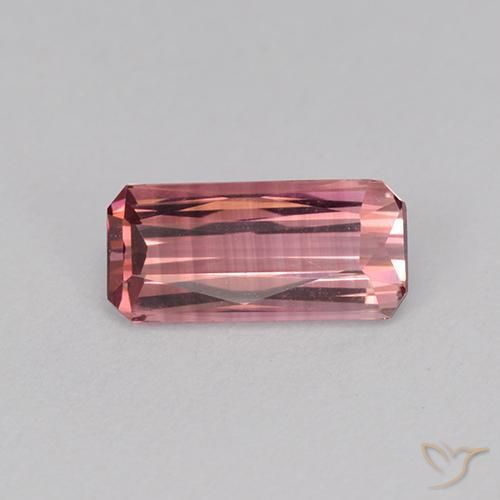 0.97ct 자연스러운 다크 핑크 전기석, 에메랄드 컷, VVS-VS