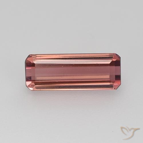 1.56ct 자연스러운 붉은빛이 도는 핑크 전기석, 에메랄드 컷, VVS