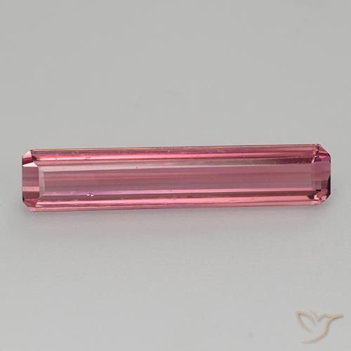 1.53ct 자연스러운 붉은빛이 도는 핑크 전기석, 에메랄드 컷, VVS-VS