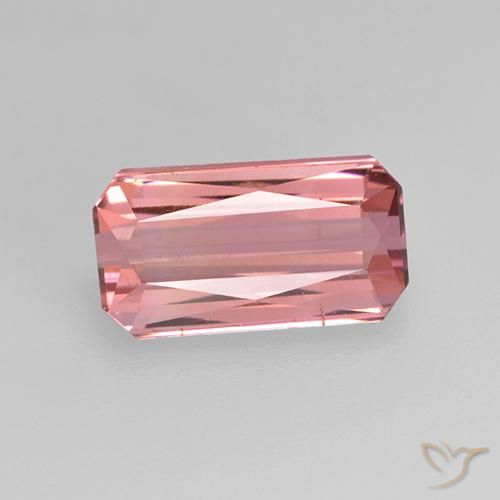 1.64ct 자연스러운 풍선껌 핑크 전기석, 에메랄드 컷, VS