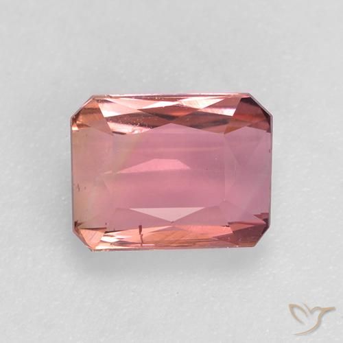 1.04ct 자연스러운 인텐스 핑크 전기석, 에메랄드 컷, VS