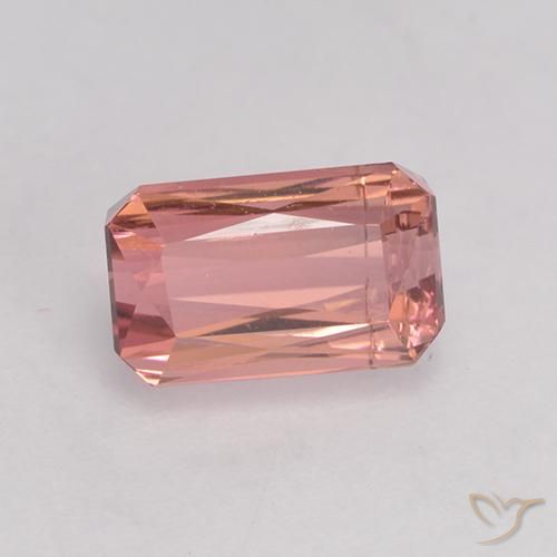 1.52ct 자연스러운 미디엄 핑크 전기석, 에메랄드 컷, VS-SI