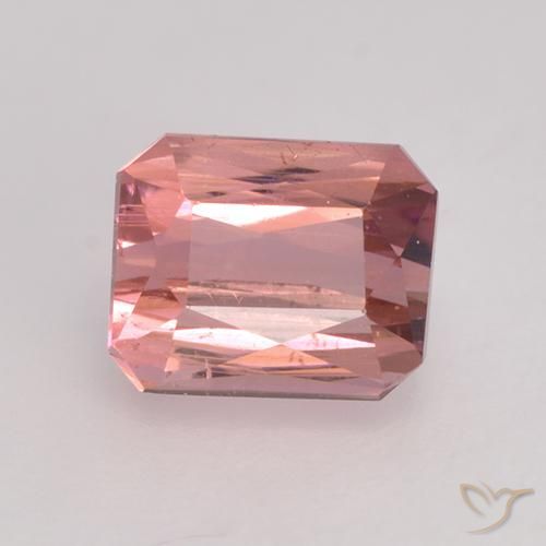 1.07ct 자연스러운 미디엄 핑크 전기석, 에메랄드 컷, VS
