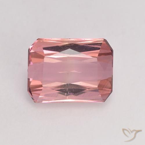 1.43ct 자연스러운 미디엄 핑크 전기석, 에메랄드 컷, VVS-VS