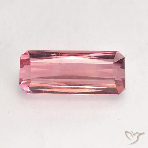 3.08ct 자연스러운 미디엄 핑크 전기석, 에메랄드 컷, VS