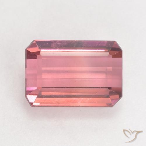 3.15ct 자연스러운 미디엄 핑크 전기석, 에메랄드 컷, VS