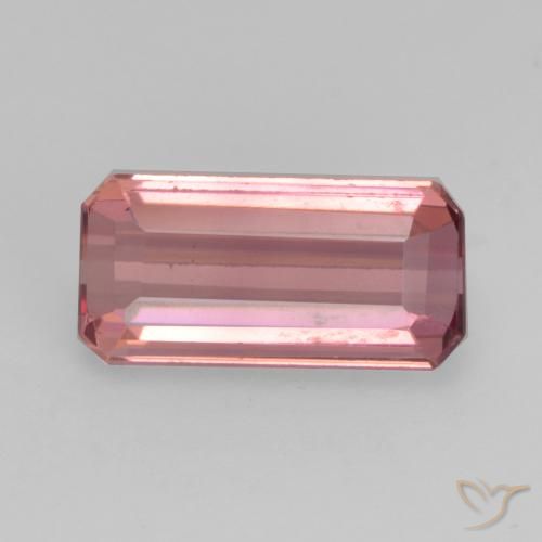 1.26ct 자연스러운 인텐스 핑크 전기석, 에메랄드 컷, VS