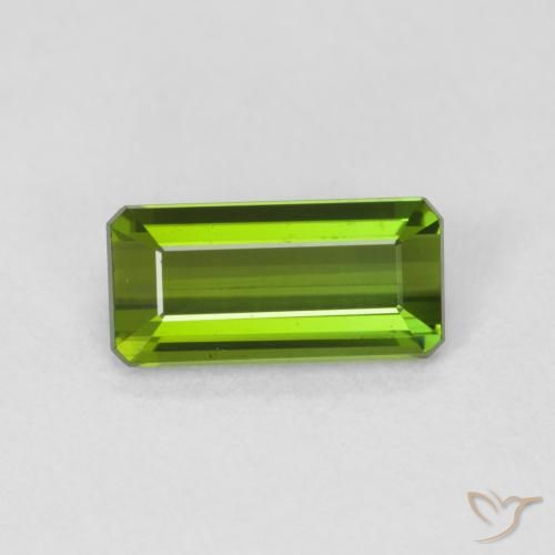 1.07ct 자연스러운 포레스트 그린 전기석, 에메랄드 컷, VVS