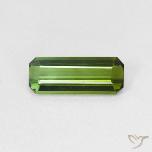 0.88ct 자연스러운 포레스트 그린 전기석, 에메랄드 컷, VVS-VS