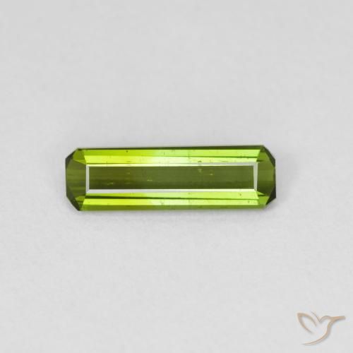 0.83ct 자연스러운 포레스트 그린 전기석, 에메랄드 컷, VVS-VS