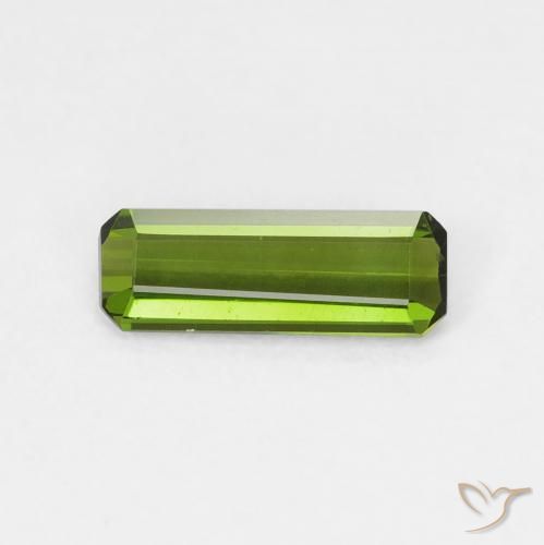 0.67ct 자연스러운 포레스트 그린 전기석, 에메랄드 컷, VVS