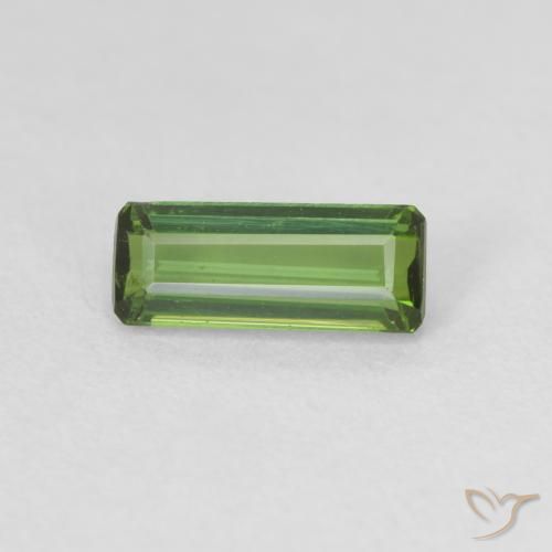 0.83ct 자연스러운 딥그린 전기석, 에메랄드 컷, VS