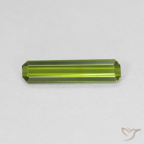 0.86ct 자연스러운 미디엄 그린 전기석, 에메랄드 컷, VVS-VS