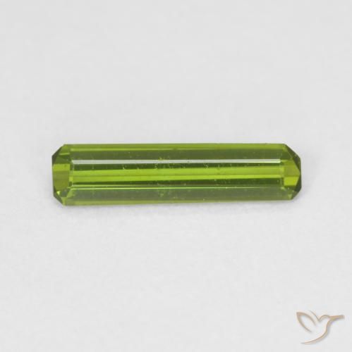 0.50ct 자연스러운 미디엄 그린 전기석, 에메랄드 컷, VVS