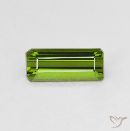 0.95ct 자연스러운 딥그린 전기석, 에메랄드 컷, VVS