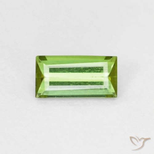 0.60ct 자연스러운 어스 그린 전기석, 바게트, VVS-VS