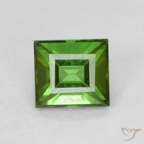 0.70ct 자연스러운 딥그린 전기석, 바게트, VS