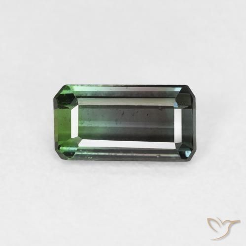 0.89ct 자연스러운 포레스트 그린 전기석, 에메랄드 컷, VS
