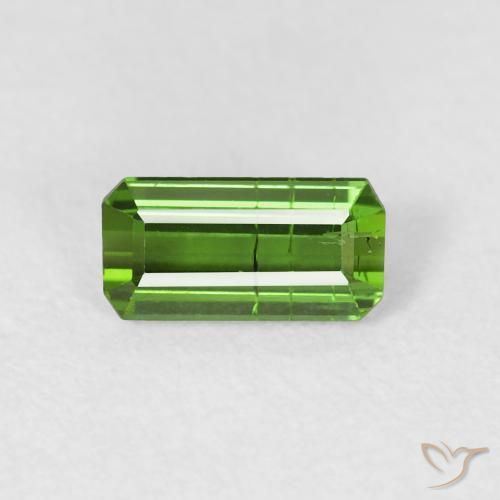 0.74ct 자연스러운 딥그린 전기석, 에메랄드 컷, SI