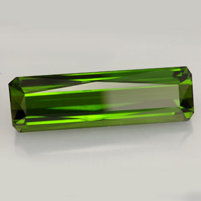 13.18캐럿 천연 포레스트 그린 투르말린, 에메랄드 컷, 24.9×7.6 mm, VVS