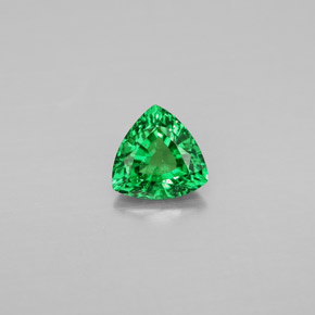 0.67캐럿 천연 크롬 그린 차보라이트 가넷, 트릴리언, 5.7×5.6 mm, VS