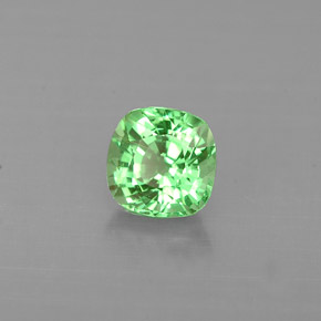0.54캐럿 천연 그린 차보라이트 가넷, 쿠션 컷, 4.6×4.5 mm, VS