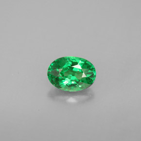 0.90캐럿 천연 그린 차보라이트 가넷, 타원형 컷, 6.8×4.9 mm, VVS-VS