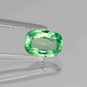 0.84캐럿 천연 그린 차보라이트 가넷, 쿠션 컷, 7.1×5 mm, VVS-VS