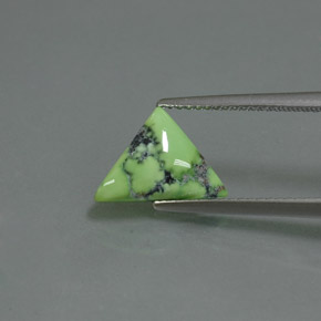 1.60캐럿 천연 옐로우 그린 터키석, 트릴리언, 12.2×8.6 mm, 불투명체