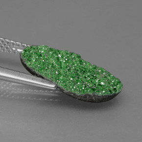 3.78캐럿 천연 녹색 우바로바이트 가넷 드루시, 멋진 모양, 불투명체