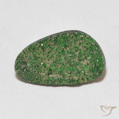 11.62ct 자연스러운 파인 그린 우바로바이트 가넷 드루시, 팬시한, 불투명체