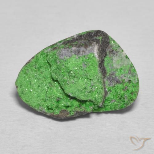 12.40ct 자연스러운 라임 그린 우바로바이트 가넷 드루시, 팬시한, 불투명체