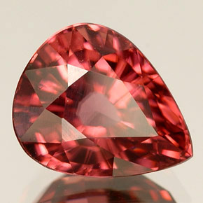 4.25캐럿 천연 로즈 지르콘, 배 모양, 9.7×7.8 mm, VVS