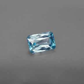 1.35캐럿 천연 블루 지르콘, 에메랄드 컷, 7.1×4.8 mm, VS