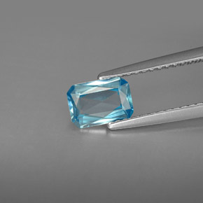 0.93캐럿 천연 블루 지르콘, 에메랄드 컷, 6.9×4.8 mm, VVS