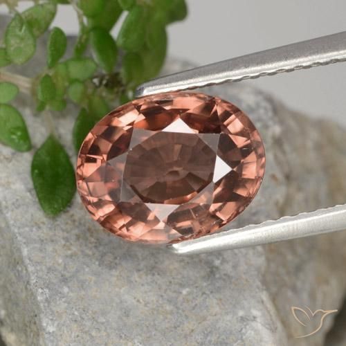 2.70ct 자연스러운 인디언 레드 지르콘, 타원형, VVS