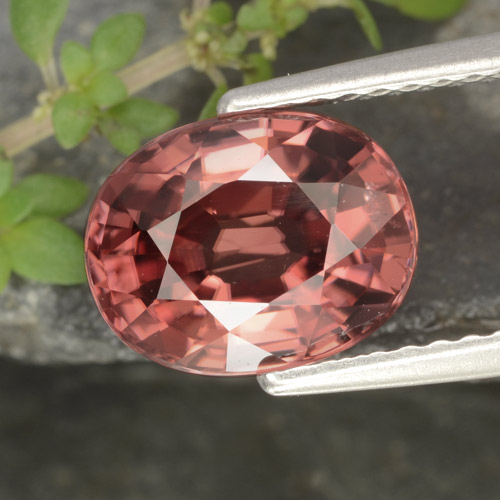 3.16캐럿 천연 다크 레드 지르콘, 타원형 컷, 9×7.1 mm, VS
