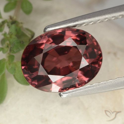 3.10캐럿 천연 메를로 레드 지르콘, 타원형 컷, 9×6.9 mm, VVS